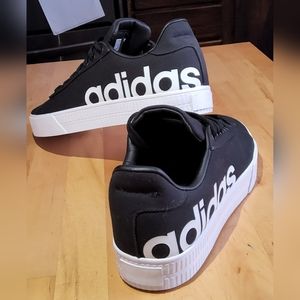 SOLD!! Adidas Daily 3.0